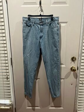 BDG Light Blue Slim Straight Men’s Jeans